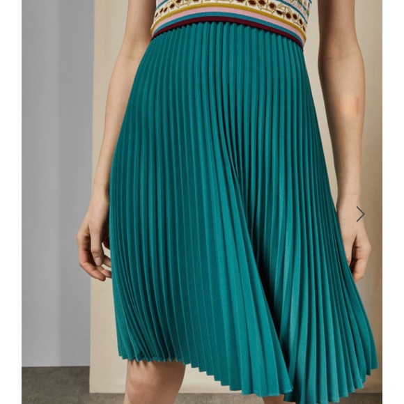 TED BAKER LONDON Dress - Picture 8 of 11